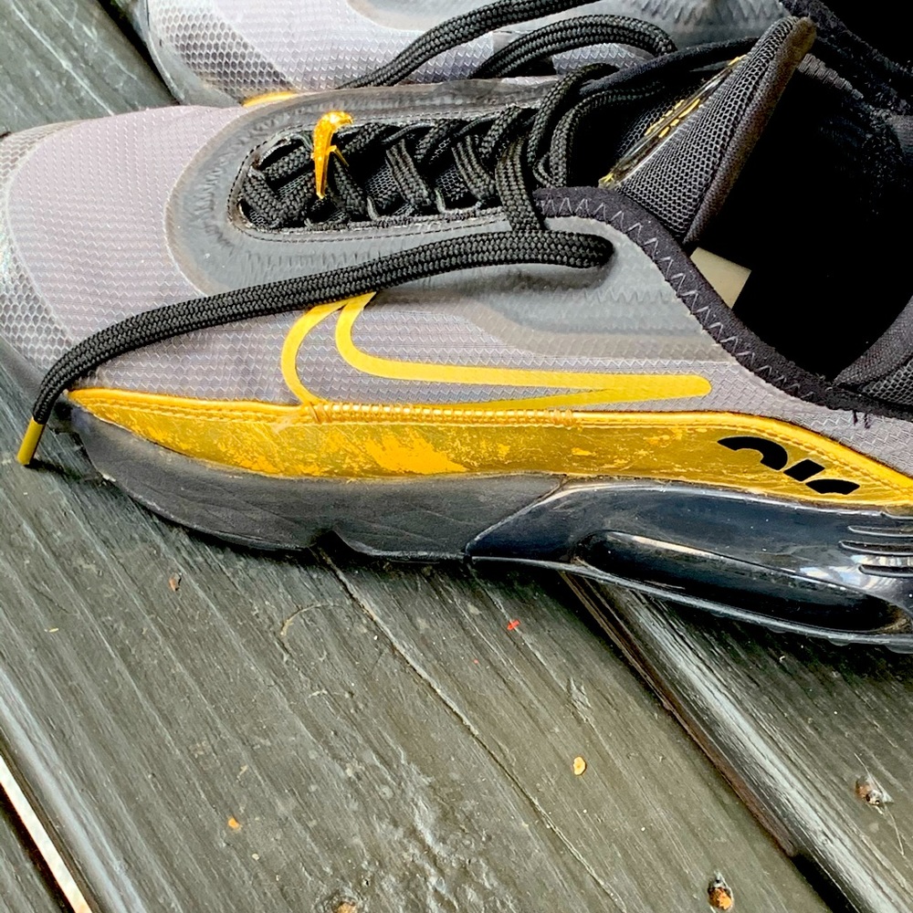 Nike Men’s 2090 Sz 8.5 - Picture 4 of 6